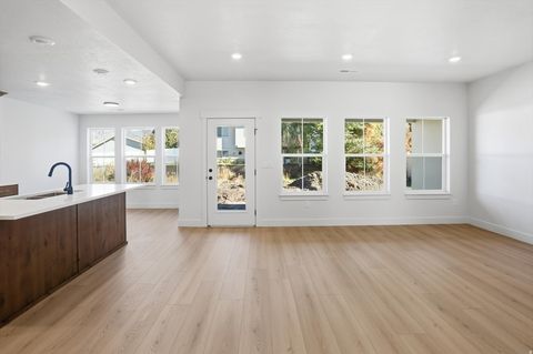 Tiny photo for 894 N 400 W, Logan, UT 84321 (MLS # 2121127)