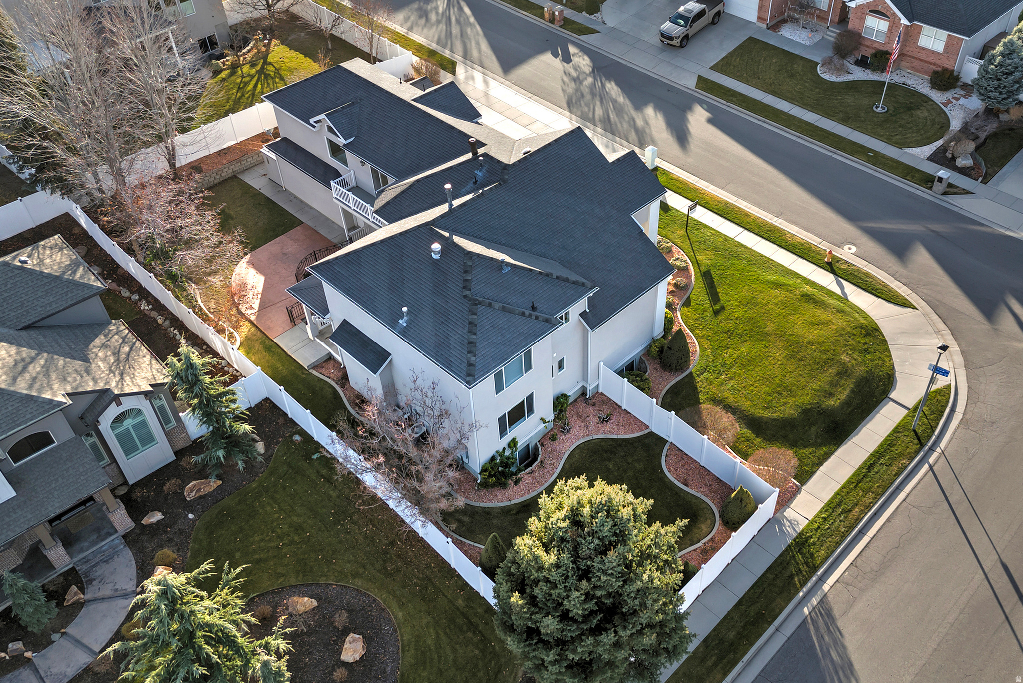 WILLOW STREAM - Residential