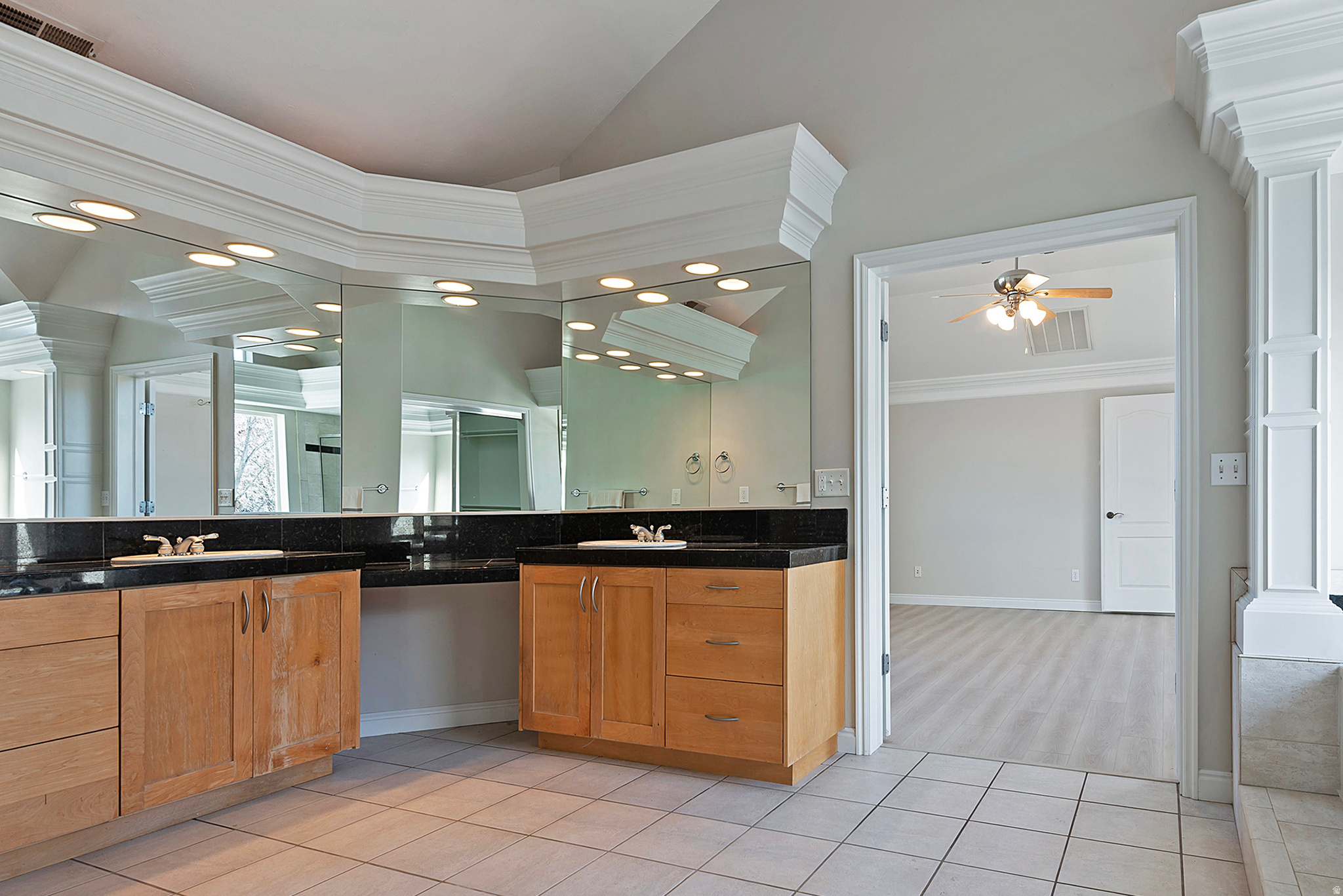 WILLOW STREAM - Residential