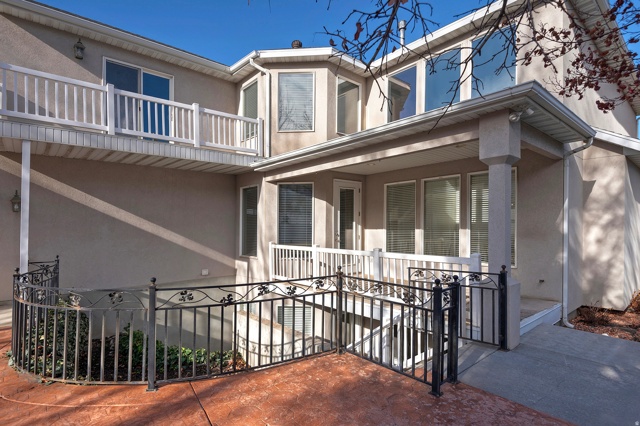 WILLOW STREAM - Residential