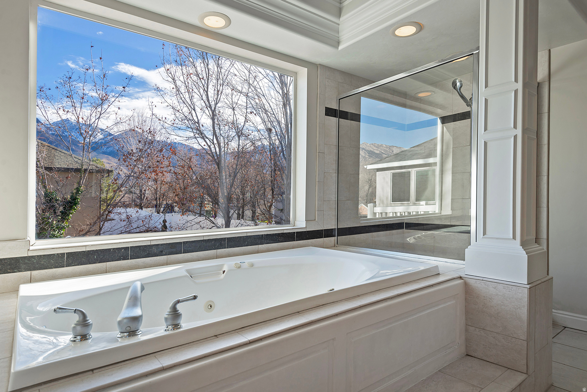 WILLOW STREAM - Residential