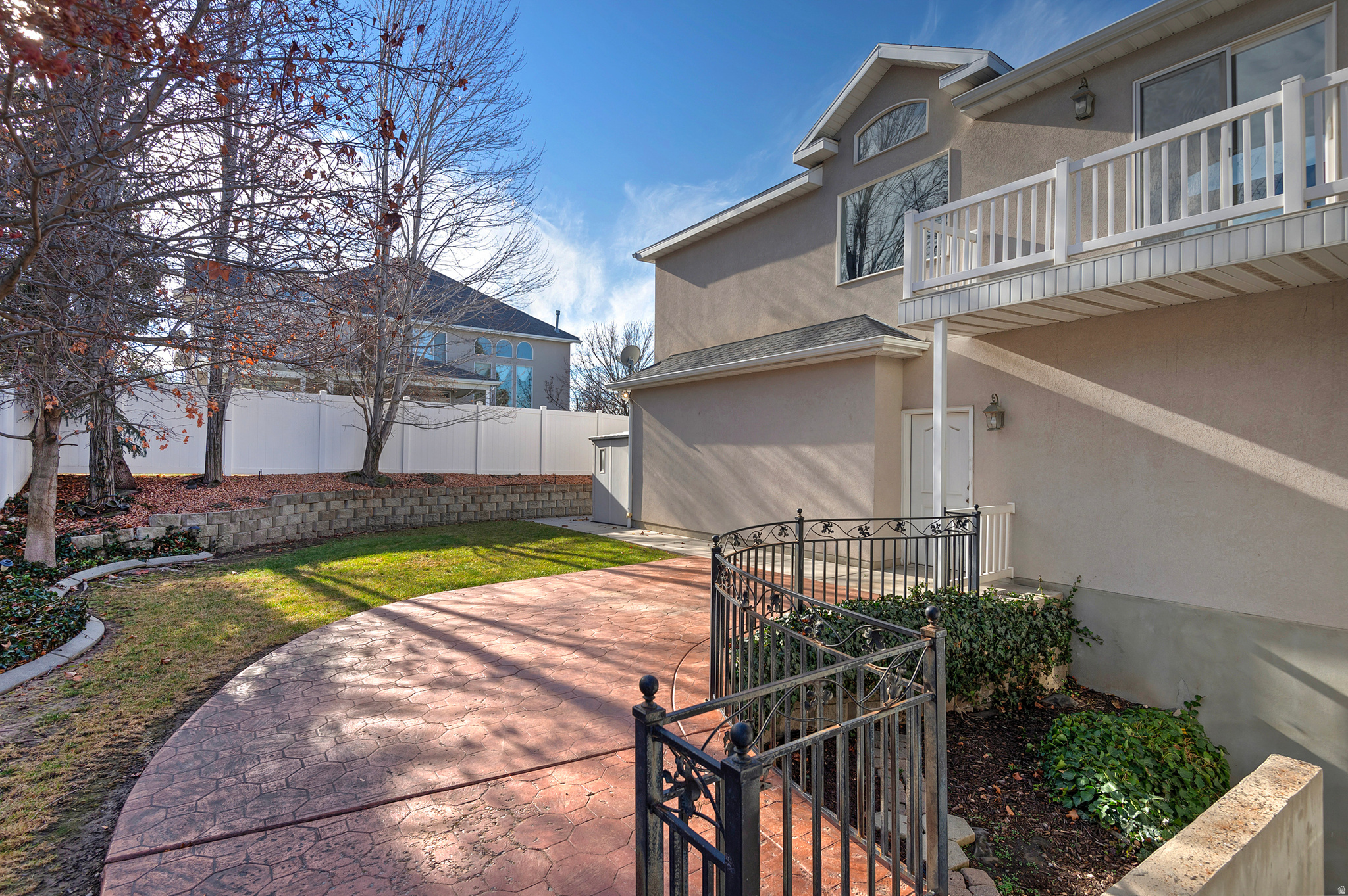 WILLOW STREAM - Residential