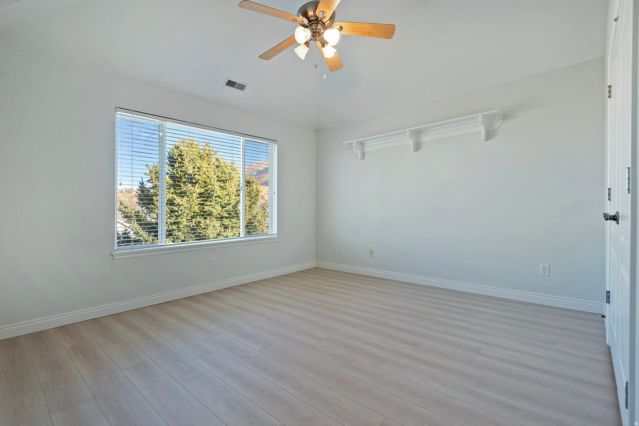 WILLOW STREAM - Residential