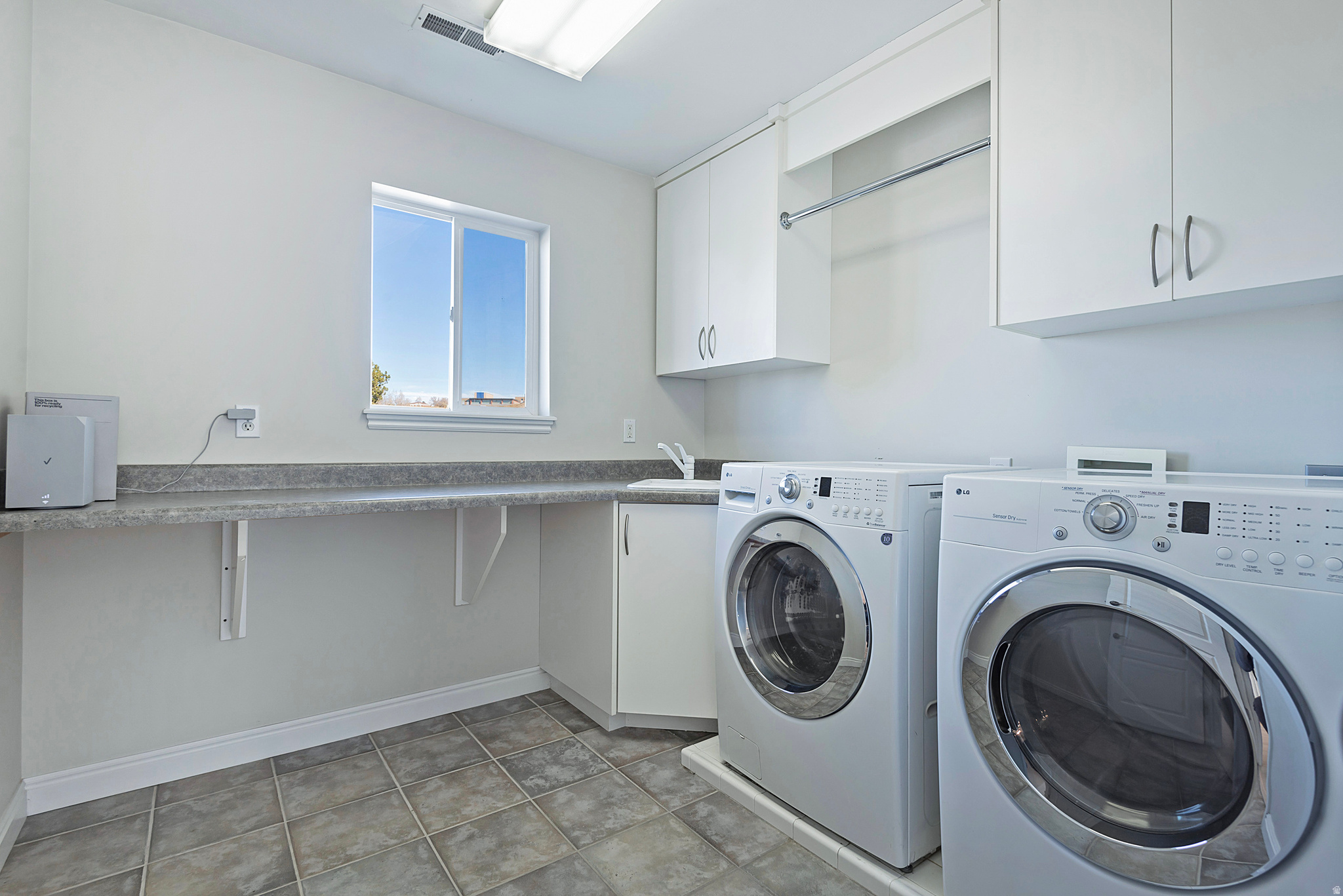 WILLOW STREAM - Residential