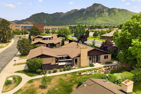 Condo For Sale - 2264 E 4000<br/> Salt Lake County, Salt Lake City, UT 84124