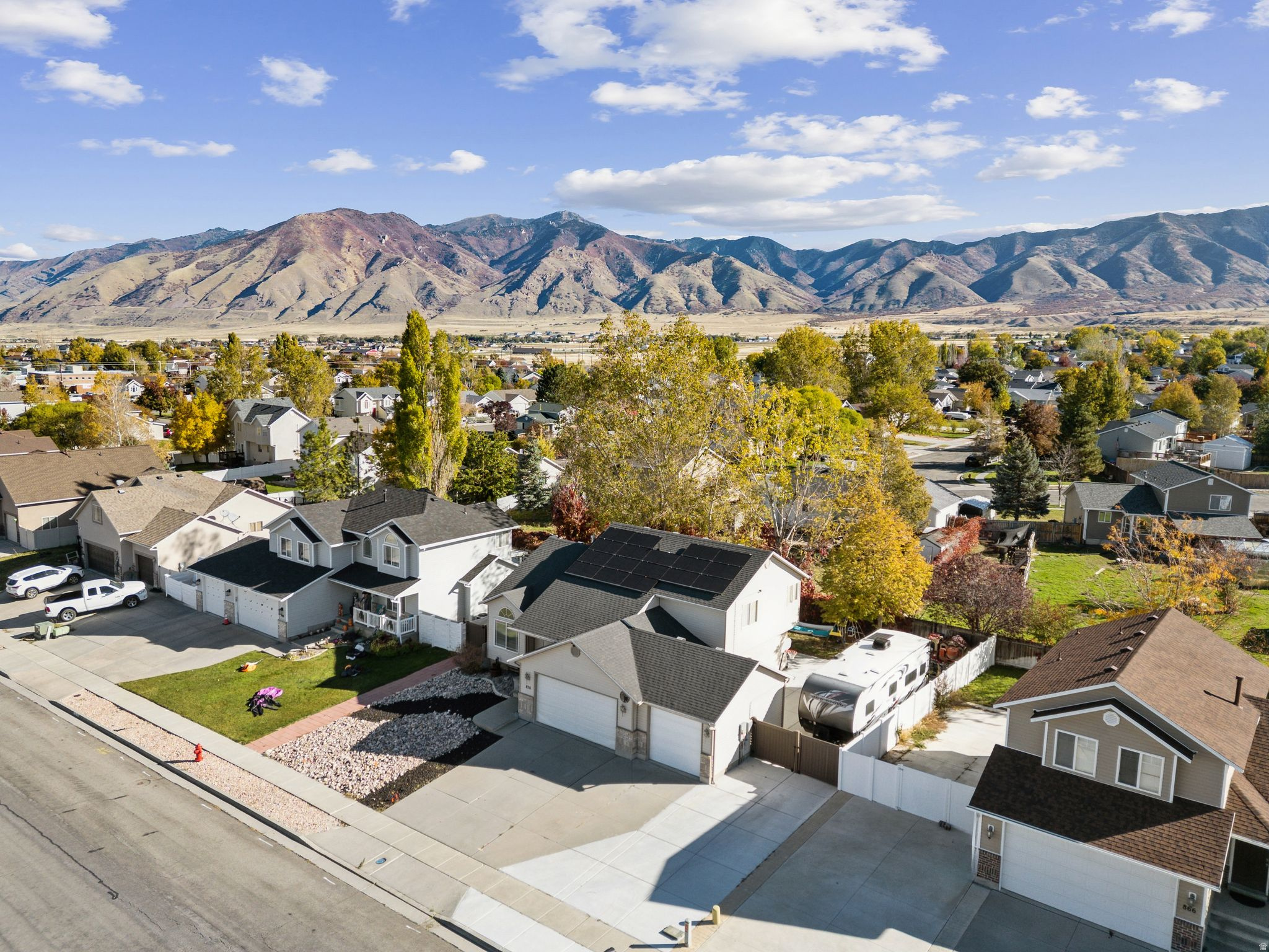 WALDEN HILLS - Residential