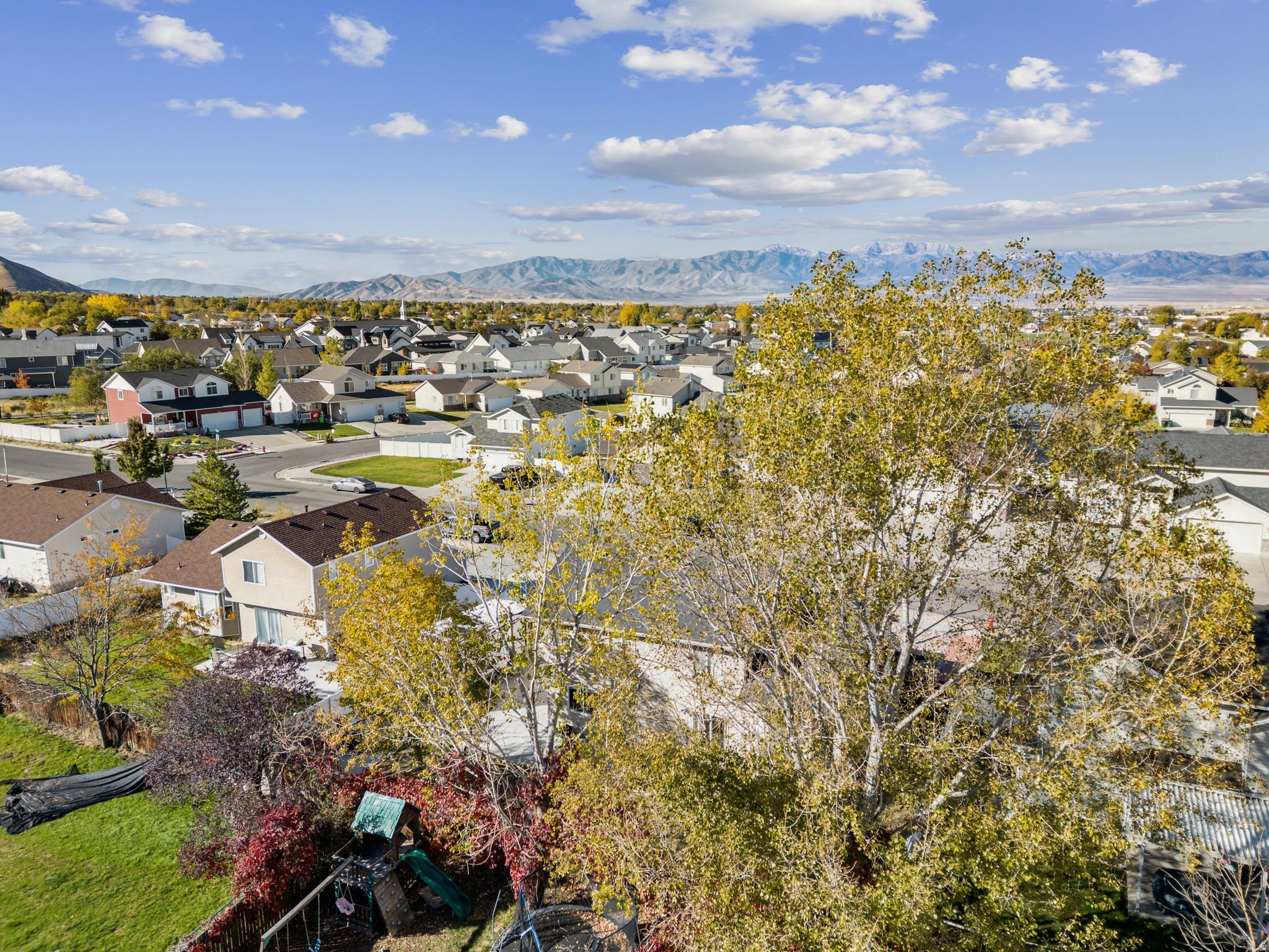 WALDEN HILLS - Residential