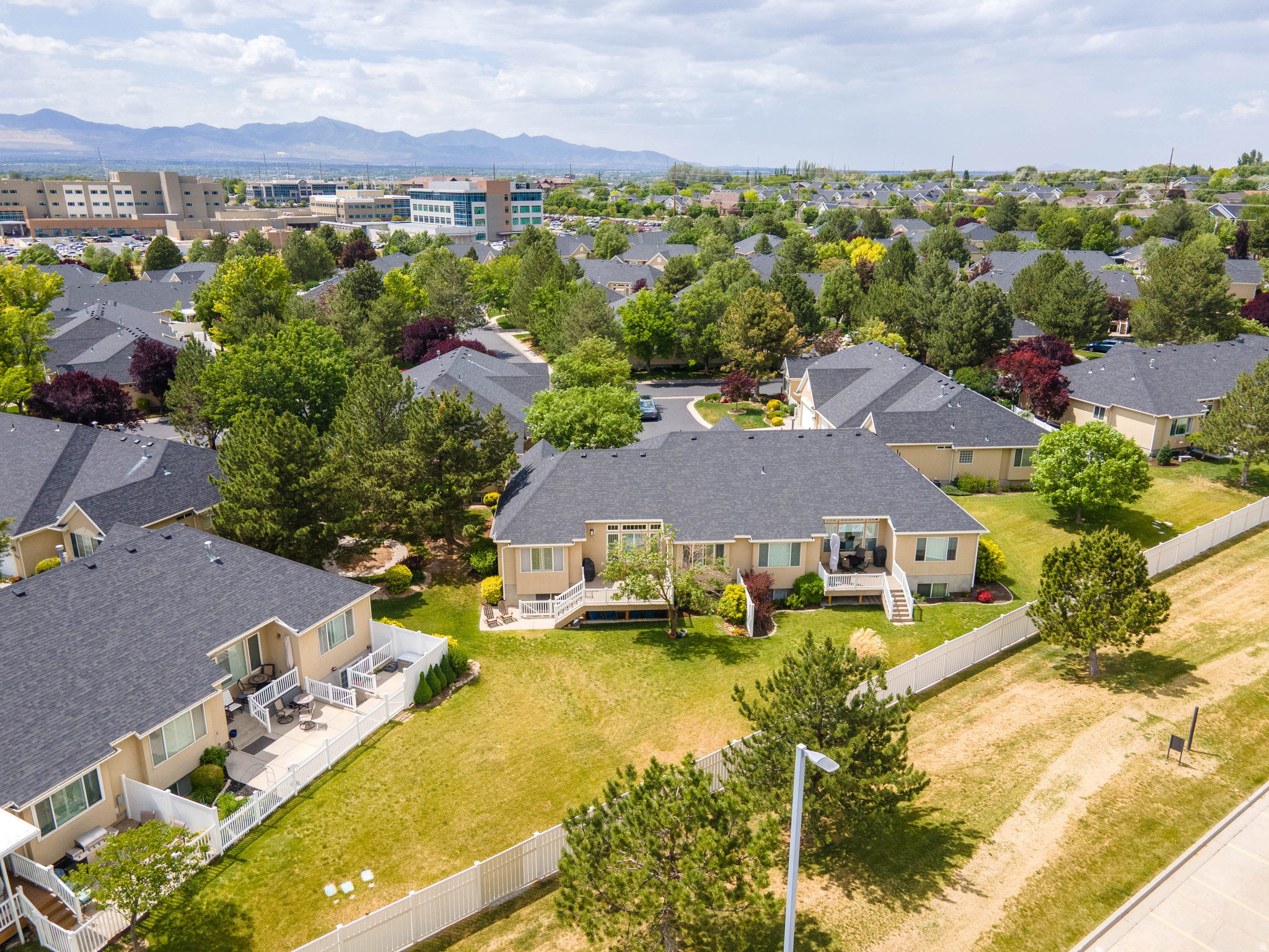 COTTAGES - Residential