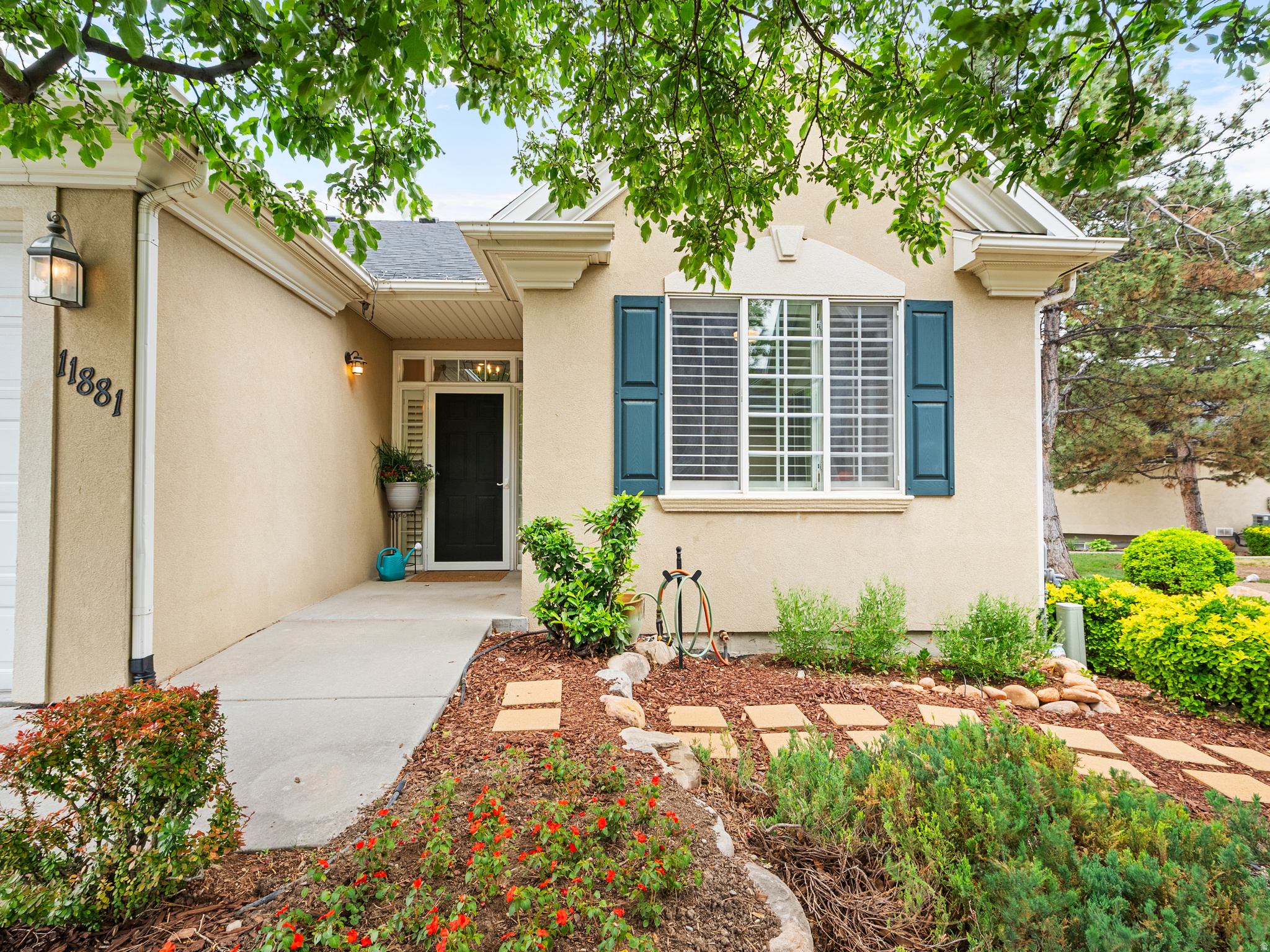 COTTAGES - Residential
