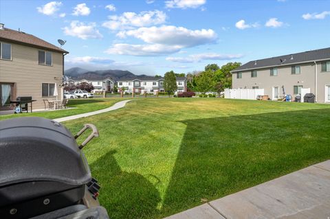 Tiny photo for 1122 W EXCALIBUR WAY S, West Haven, UT 84401 (MLS # 2159498)