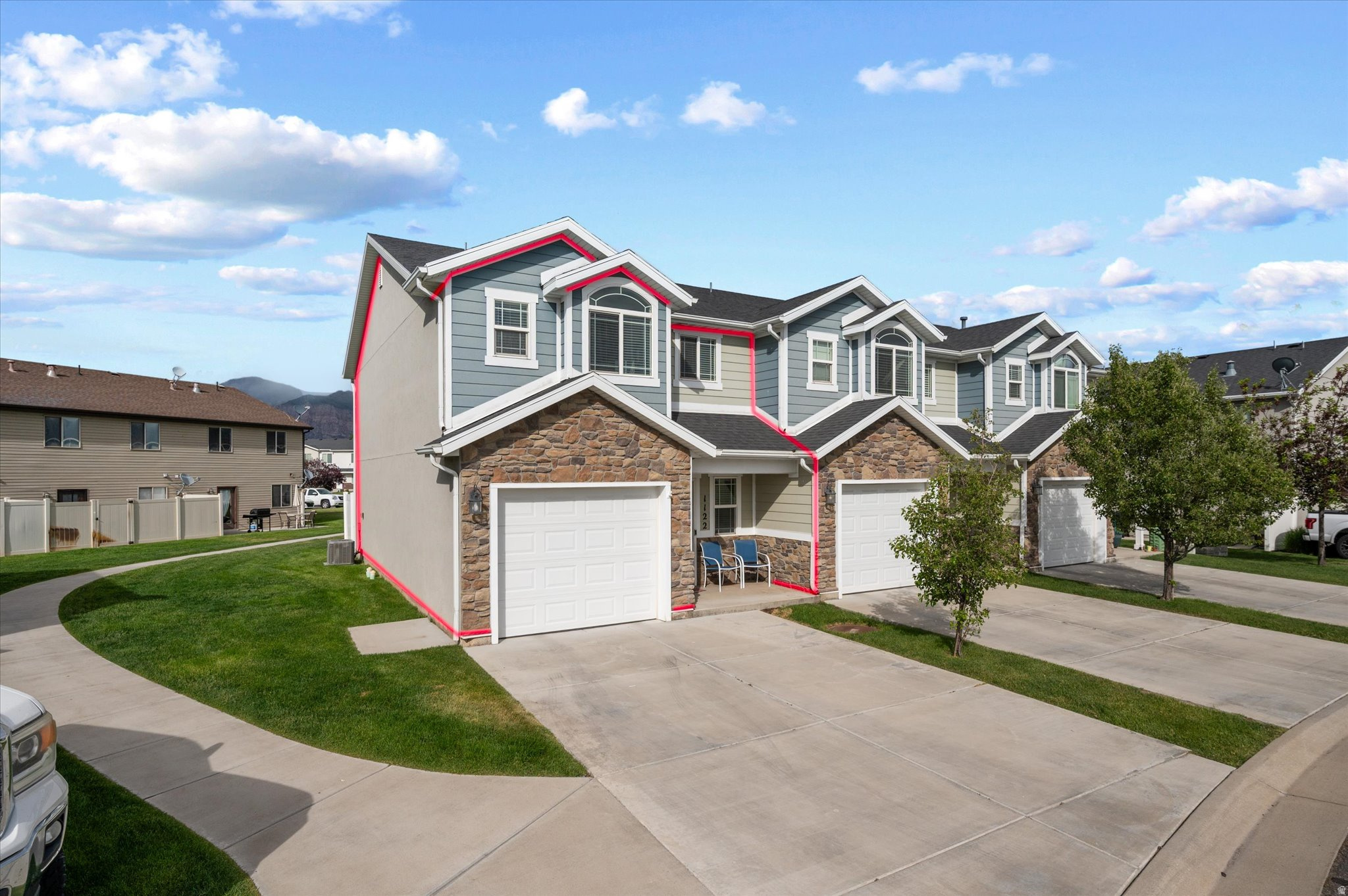 CAMELOT COVE - Residential