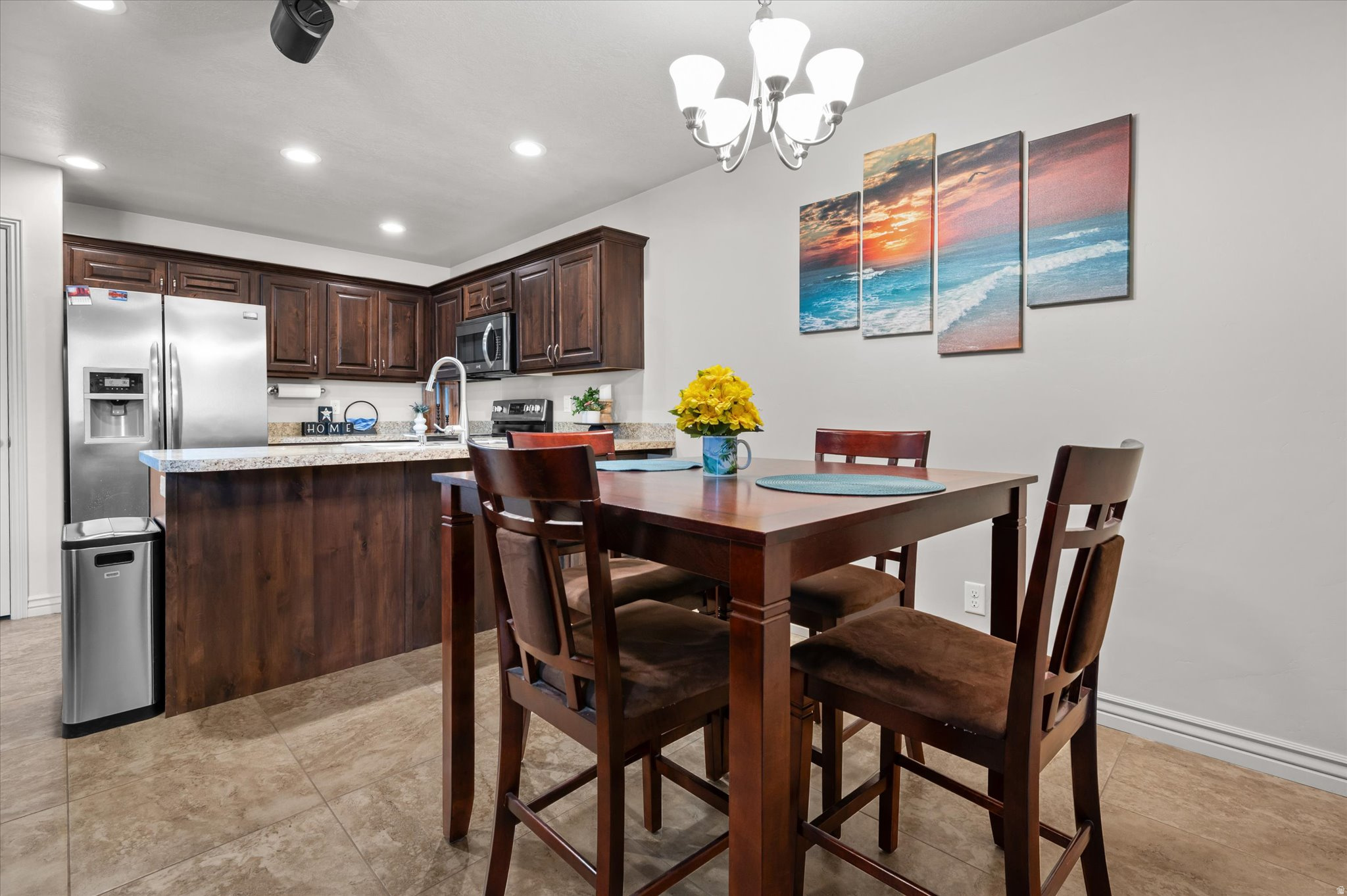 CAMELOT COVE - Residential