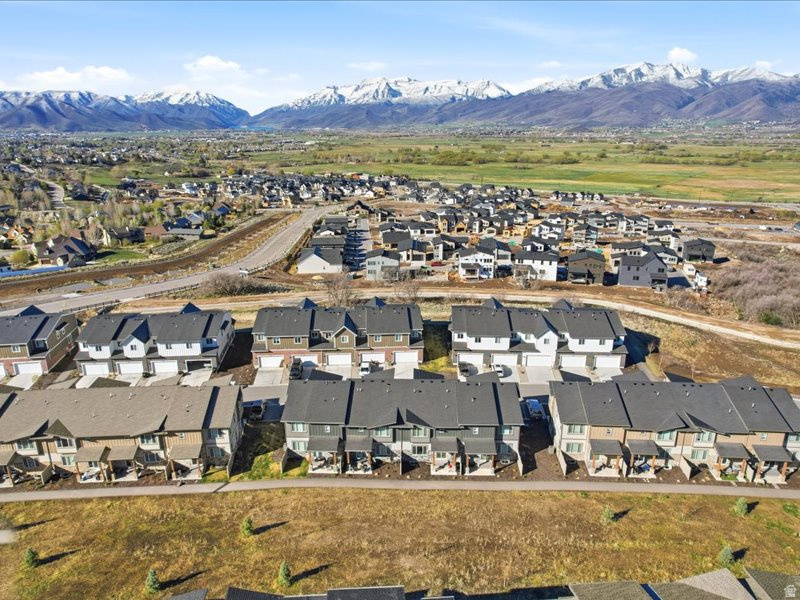 JORDANELLE RIDGE VILLAGE - Residential