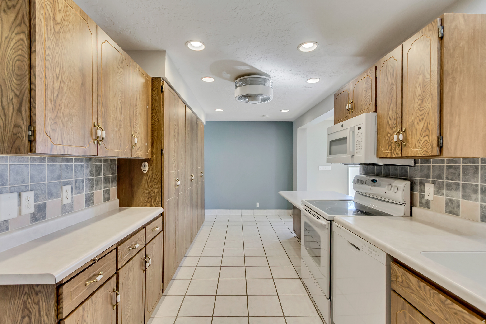 BIRCHMONT SUB - Residential