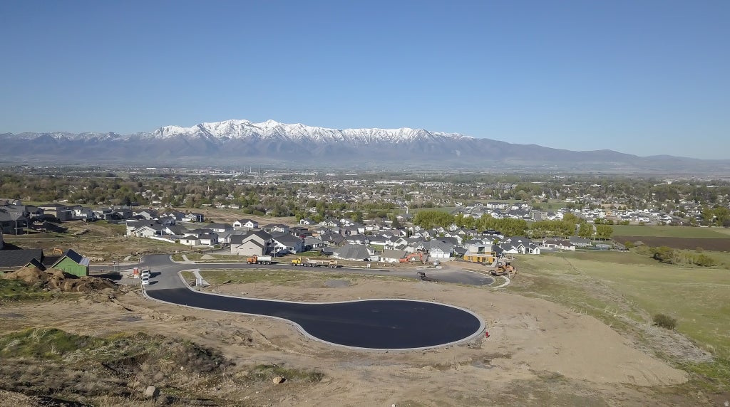 Photo of 790 E 525 N #46, Providence, UT 84332 (MLS # 2186025)