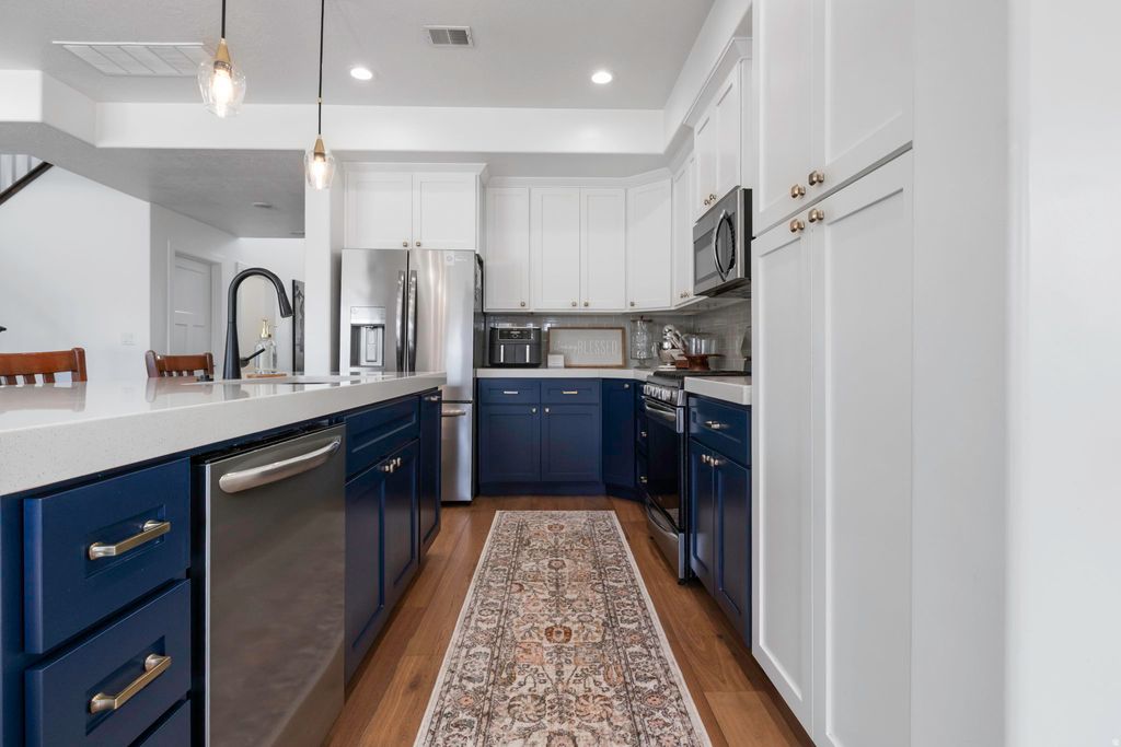 Photo of 163 N 750 W, Springville, UT 84663 (MLS # 2146653)