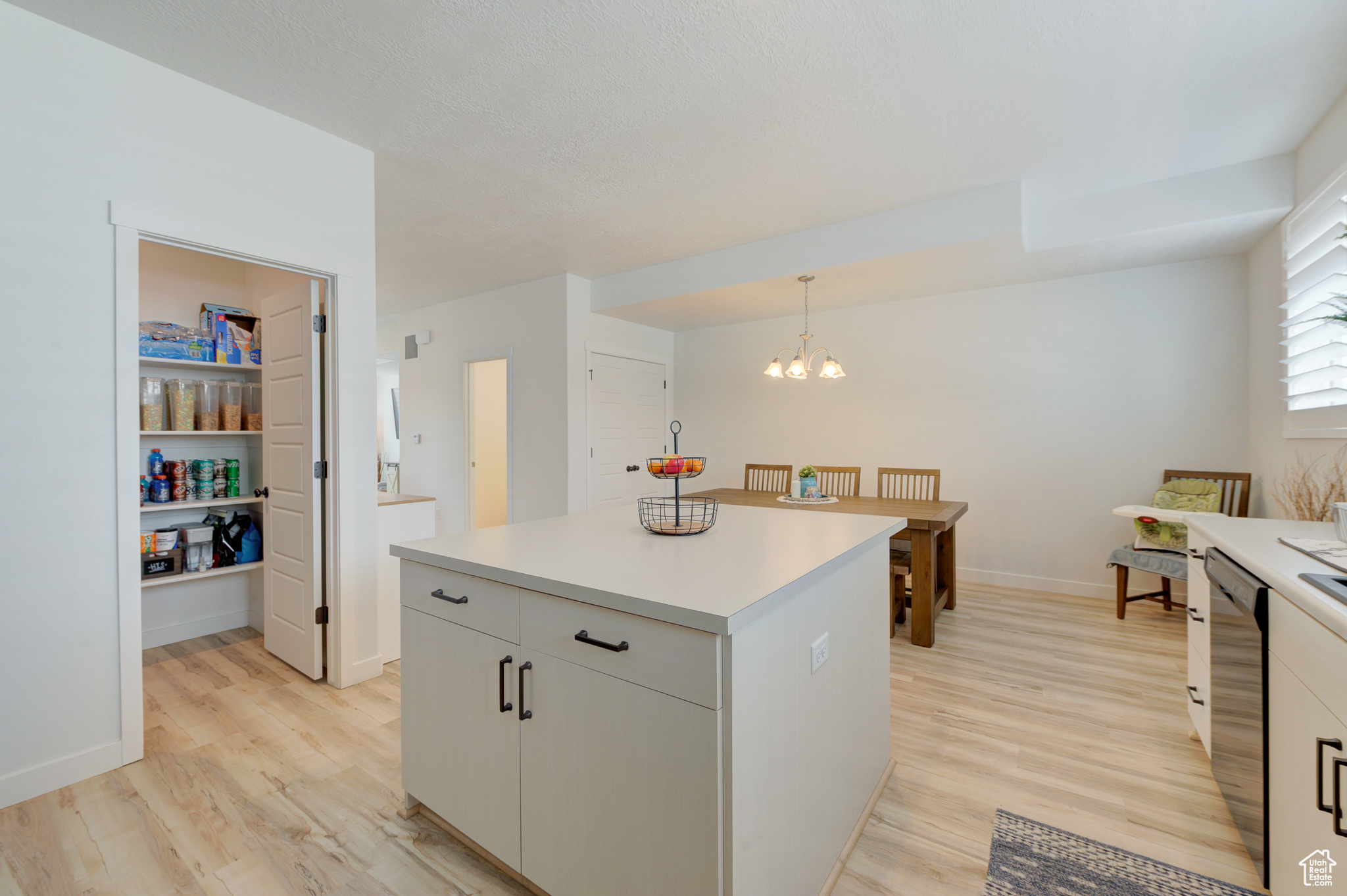 4696 W Talavera Way, Kearns, Utah image 17