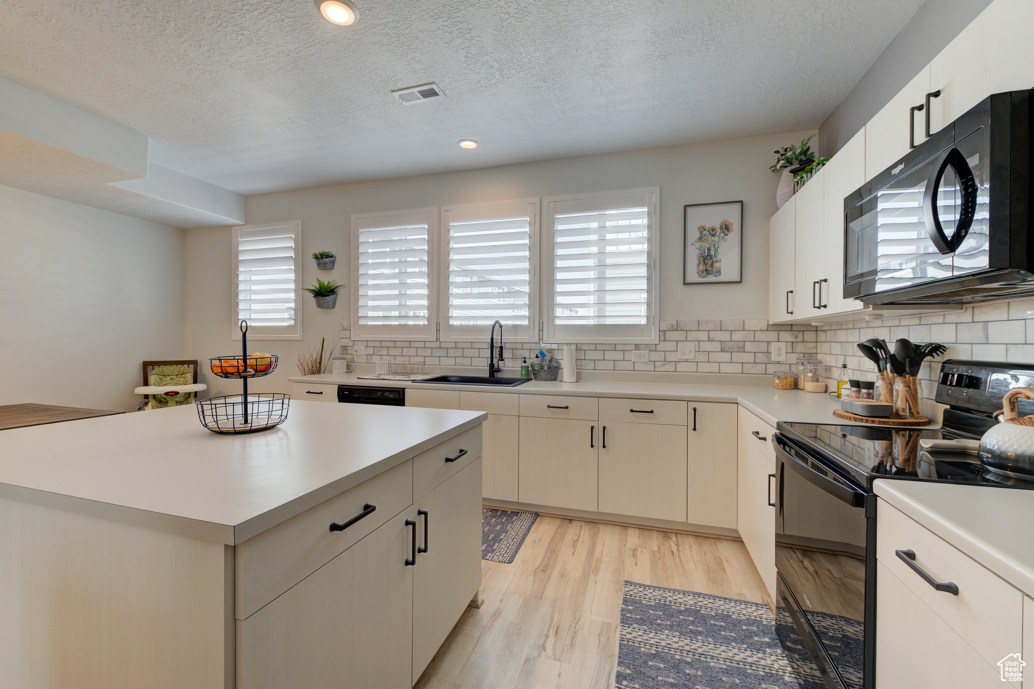 4696 W Talavera Way, Kearns, Utah image 15