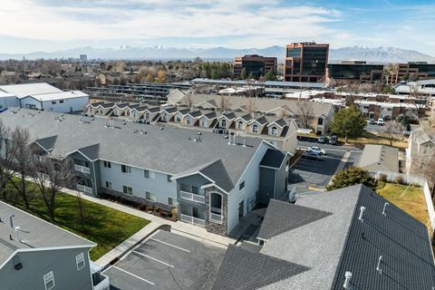 Tiny photo for 3992 S CHASE BROOKE LN E #102, Salt Lake City, UT 84107 (MLS # 2135274)