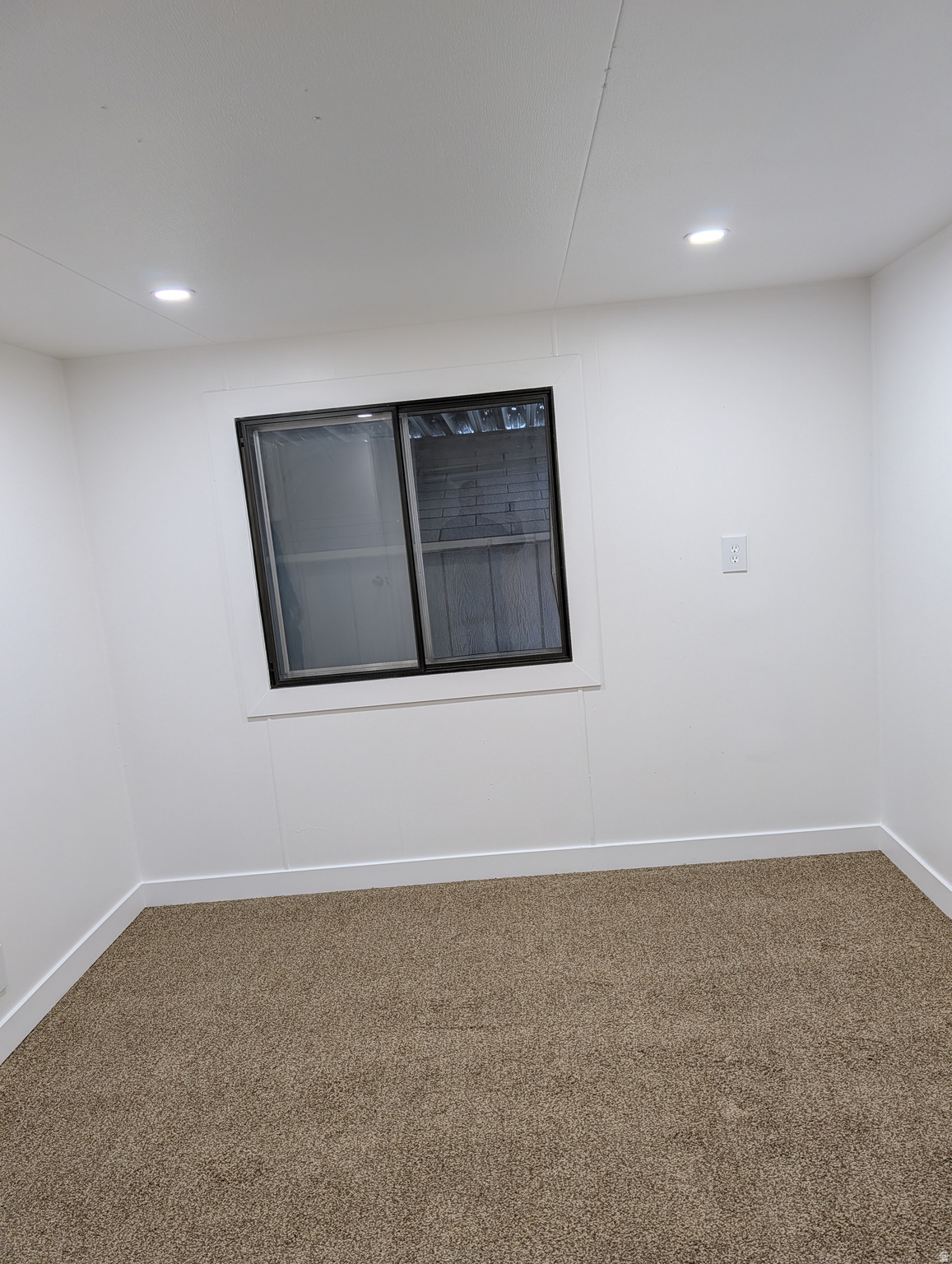 CHARMAN MANOR - Residential