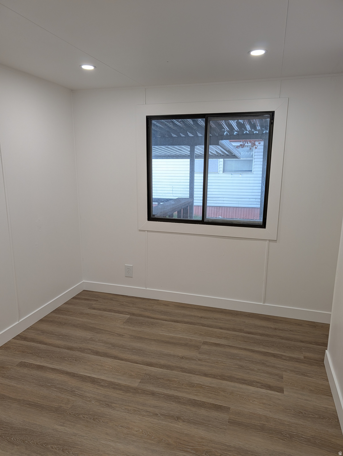 CHARMAN MANOR - Residential