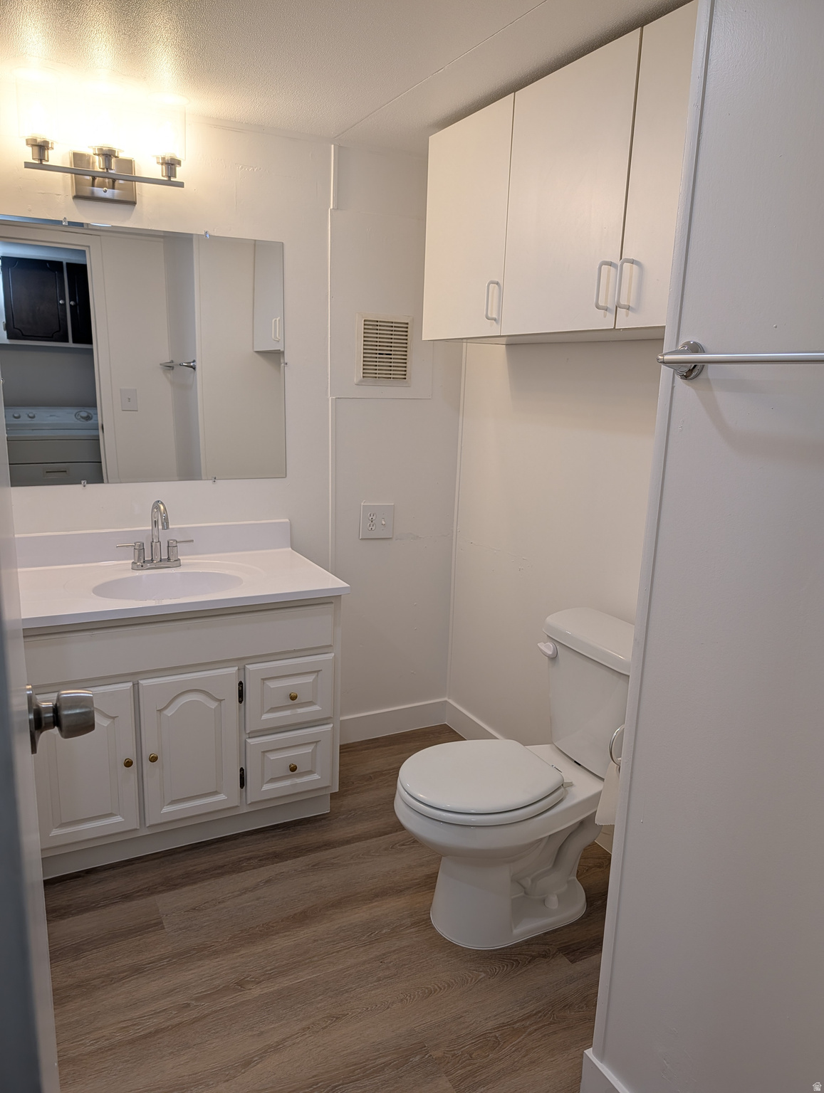 CHARMAN MANOR - Residential