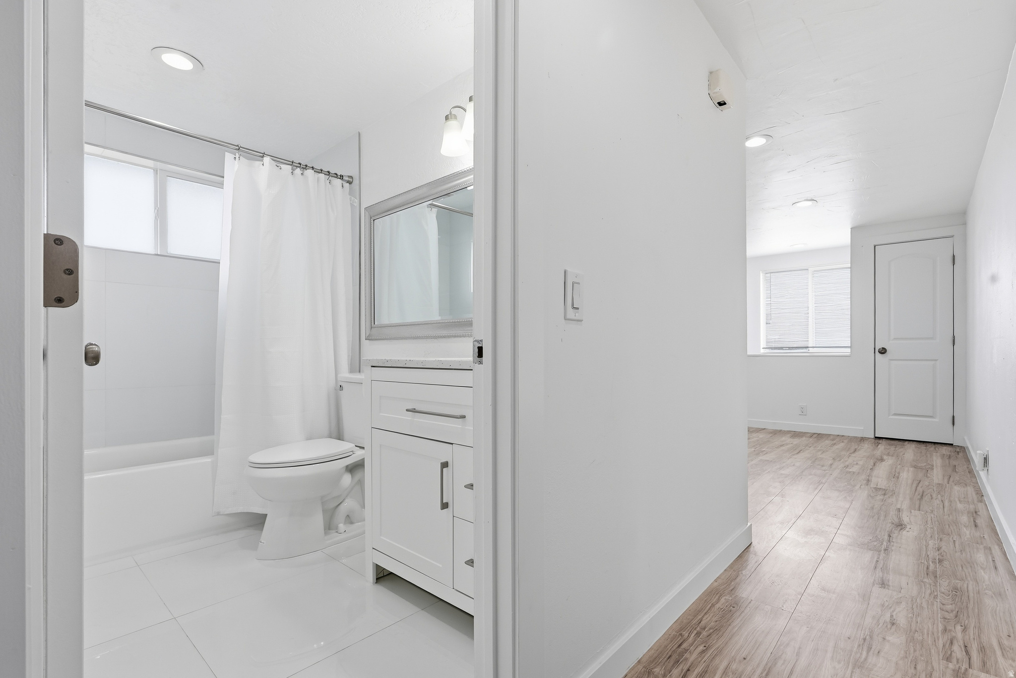 MEADOWS - Residential