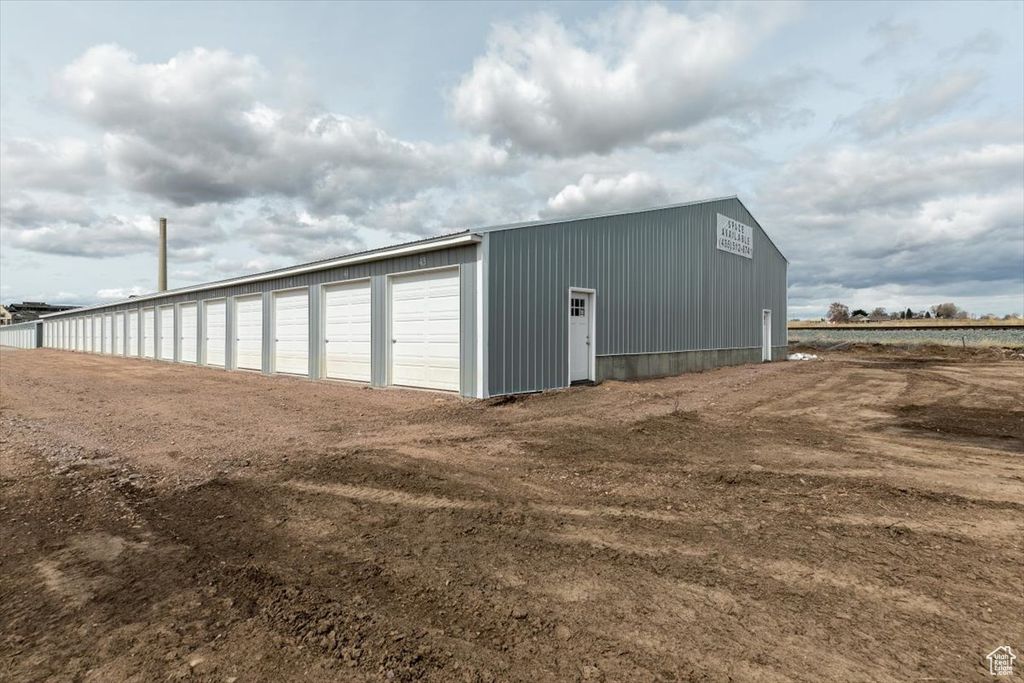 Photo of 1607 S 1300 E, Preston, ID 83263 (MLS # 2072347)