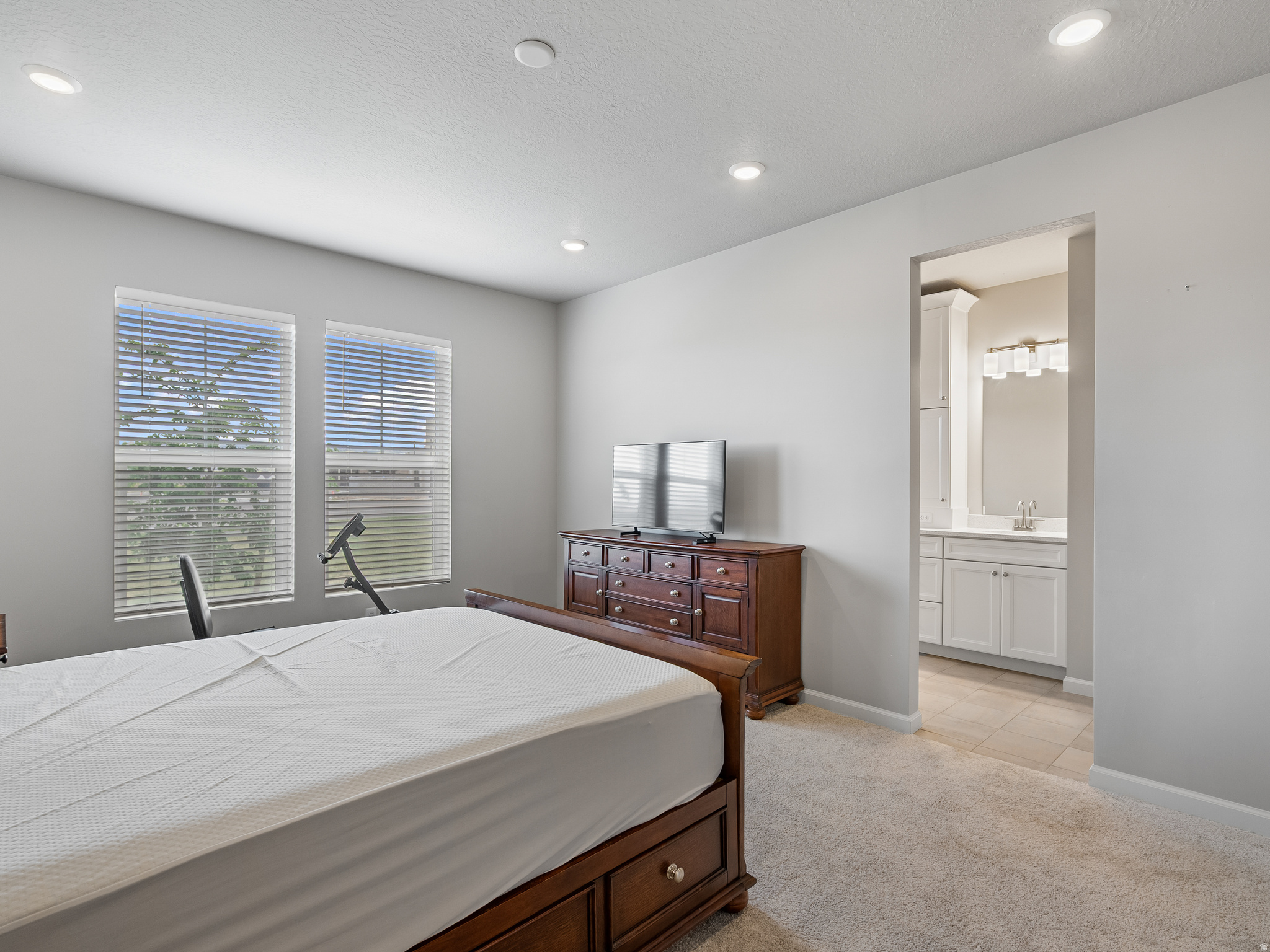 DAYBREAK SPRINGHOUSE - Residential