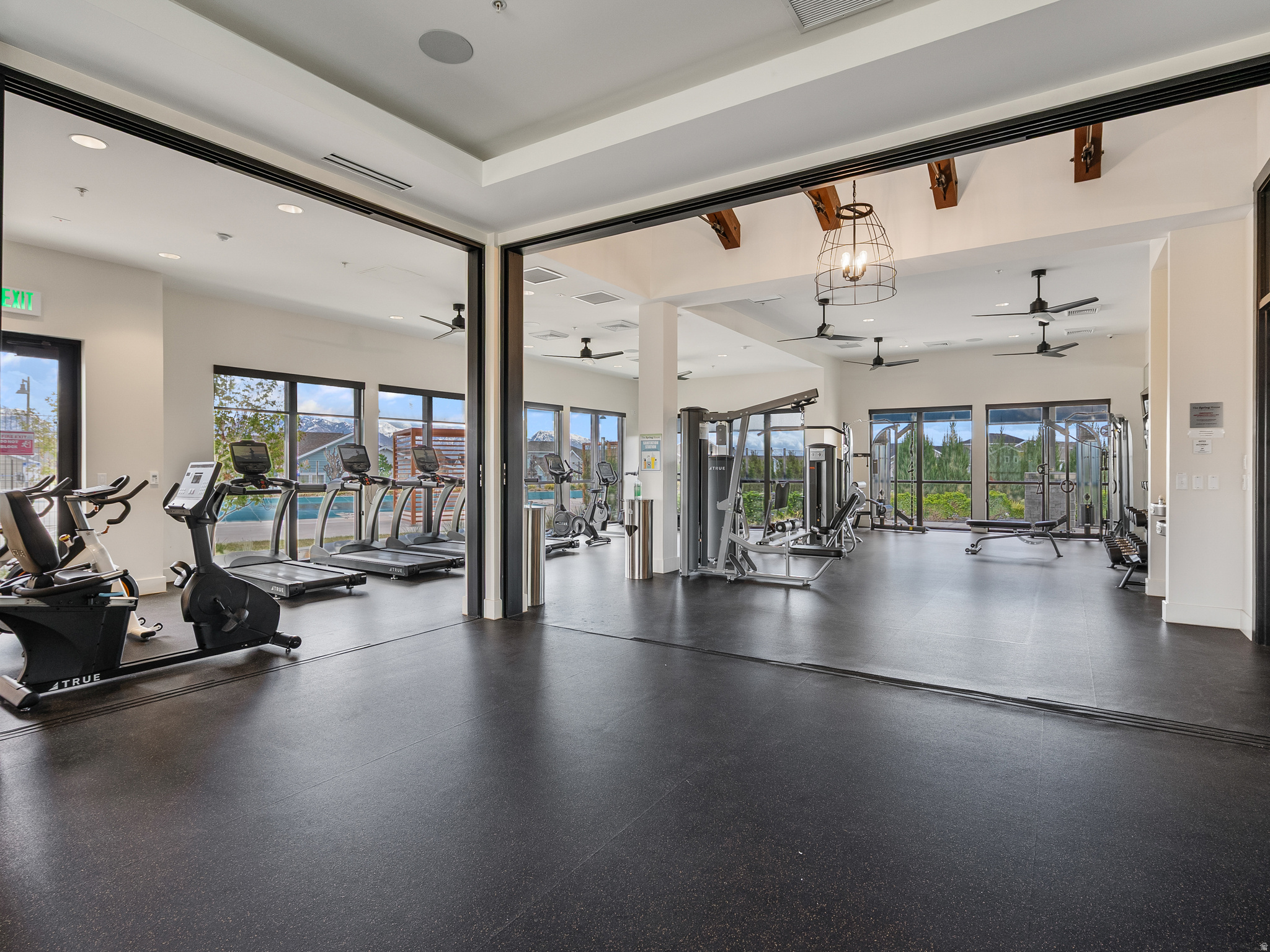 DAYBREAK SPRINGHOUSE - Residential