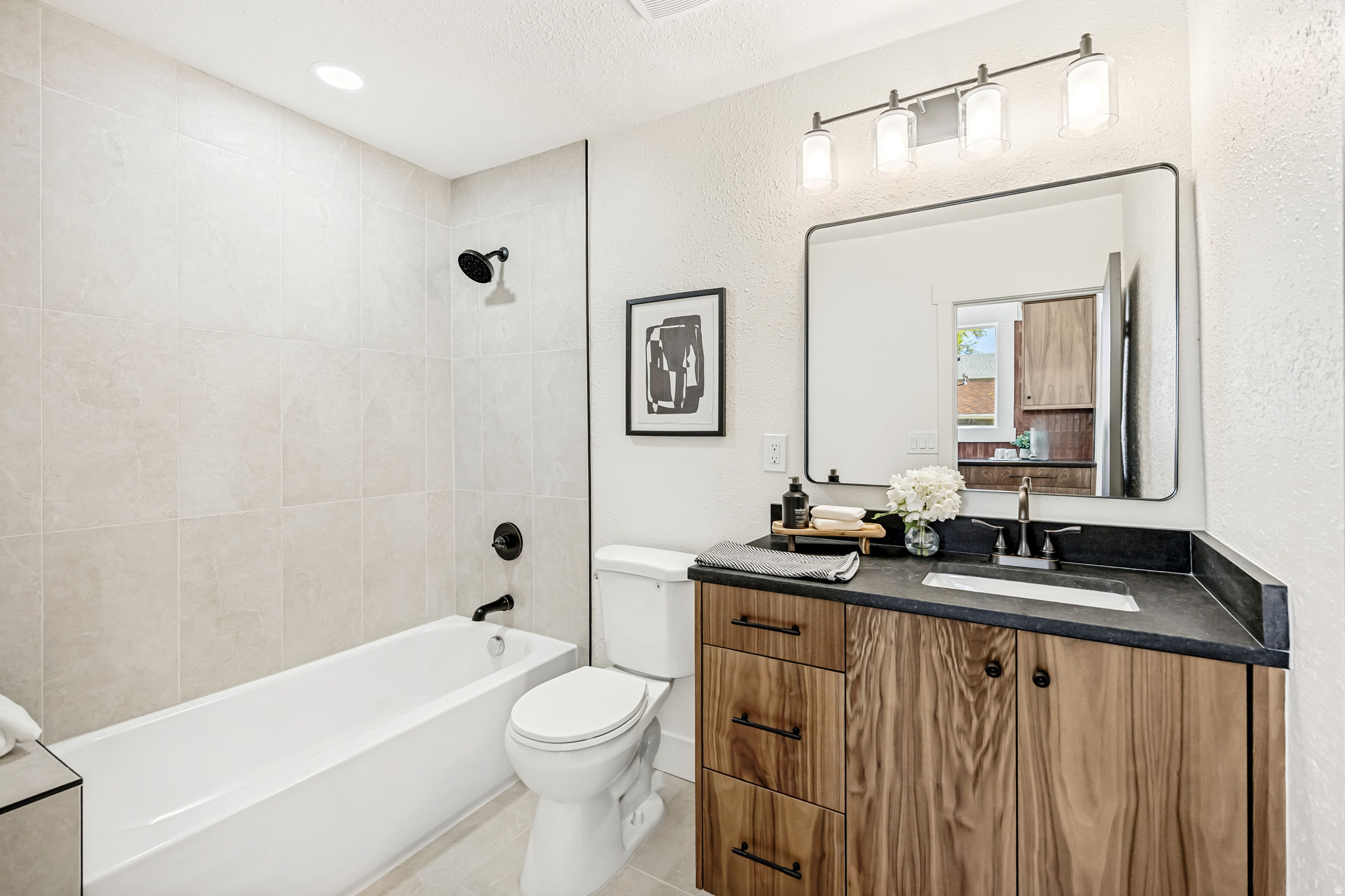 LANGTON PARK - Residential