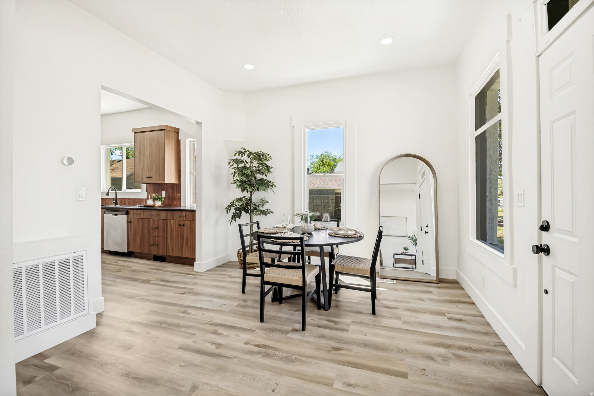 LANGTON PARK - Residential