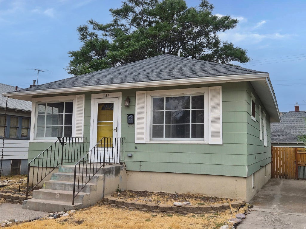 Photo of 1147 N HAYES AVE, Pocatello, ID 83204 (MLS # 2182873)