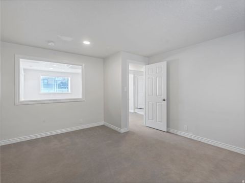 Tiny photo for 610 N MAIN St #A, Clearfield, UT 84015 (MLS # 2149652)