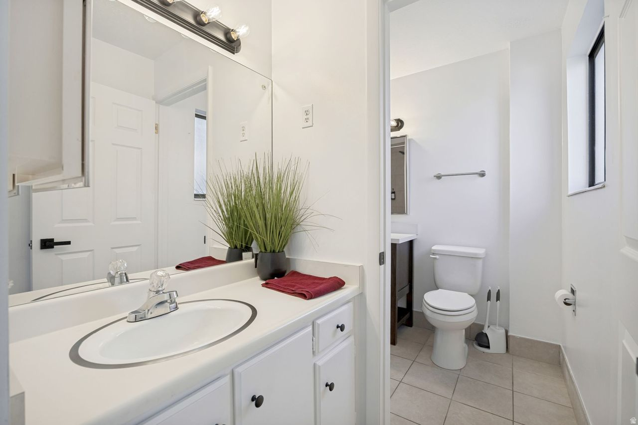 WHITE CITY - Residential