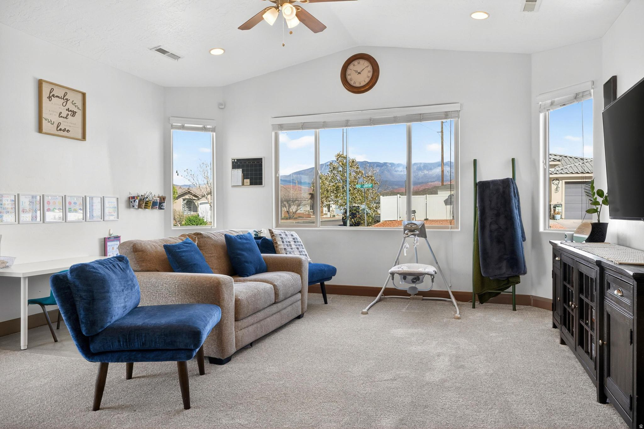 ZIONS GATE ESTATES PH 1 - Residential