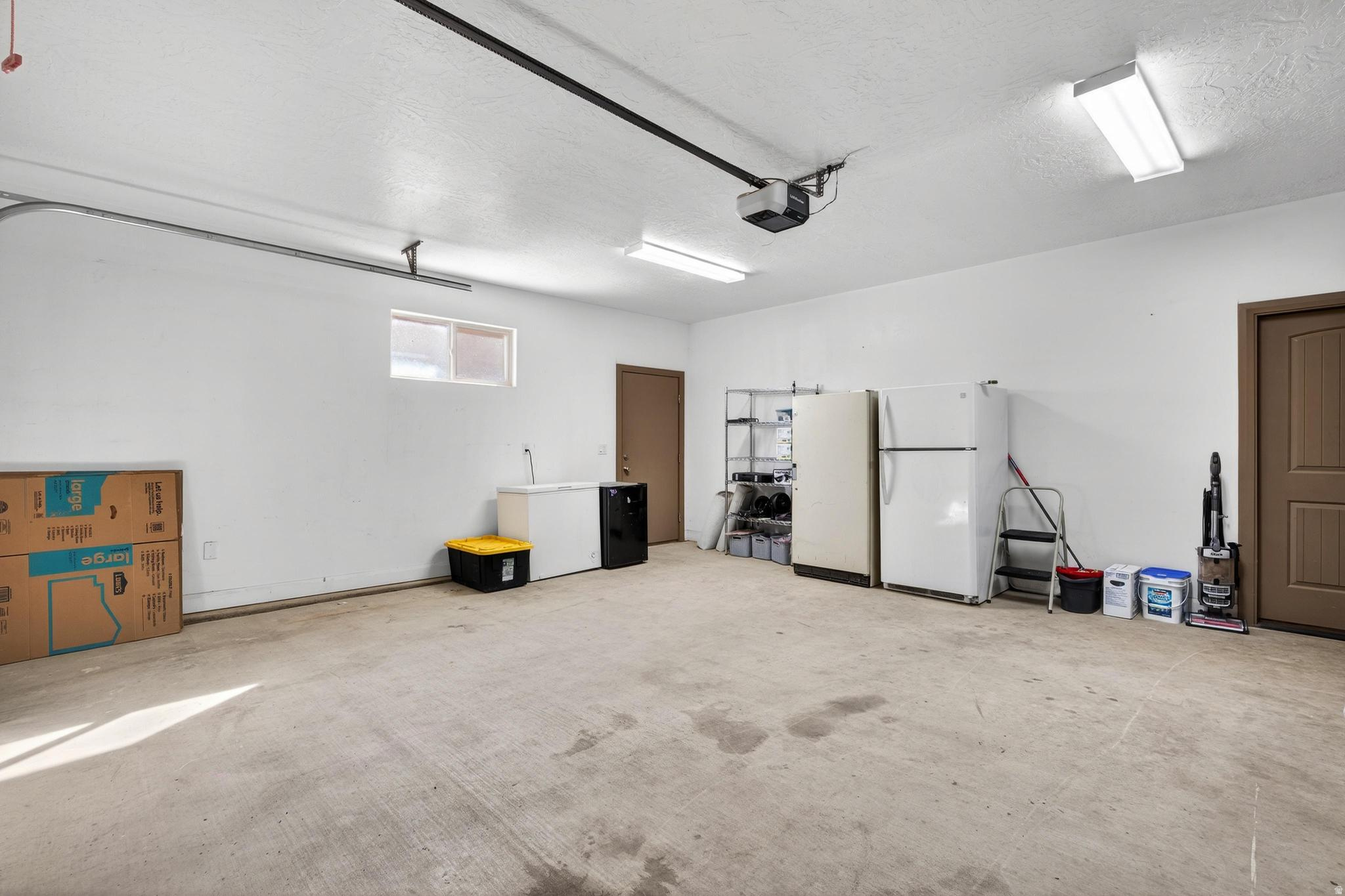 ZIONS GATE ESTATES PH 1 - Residential