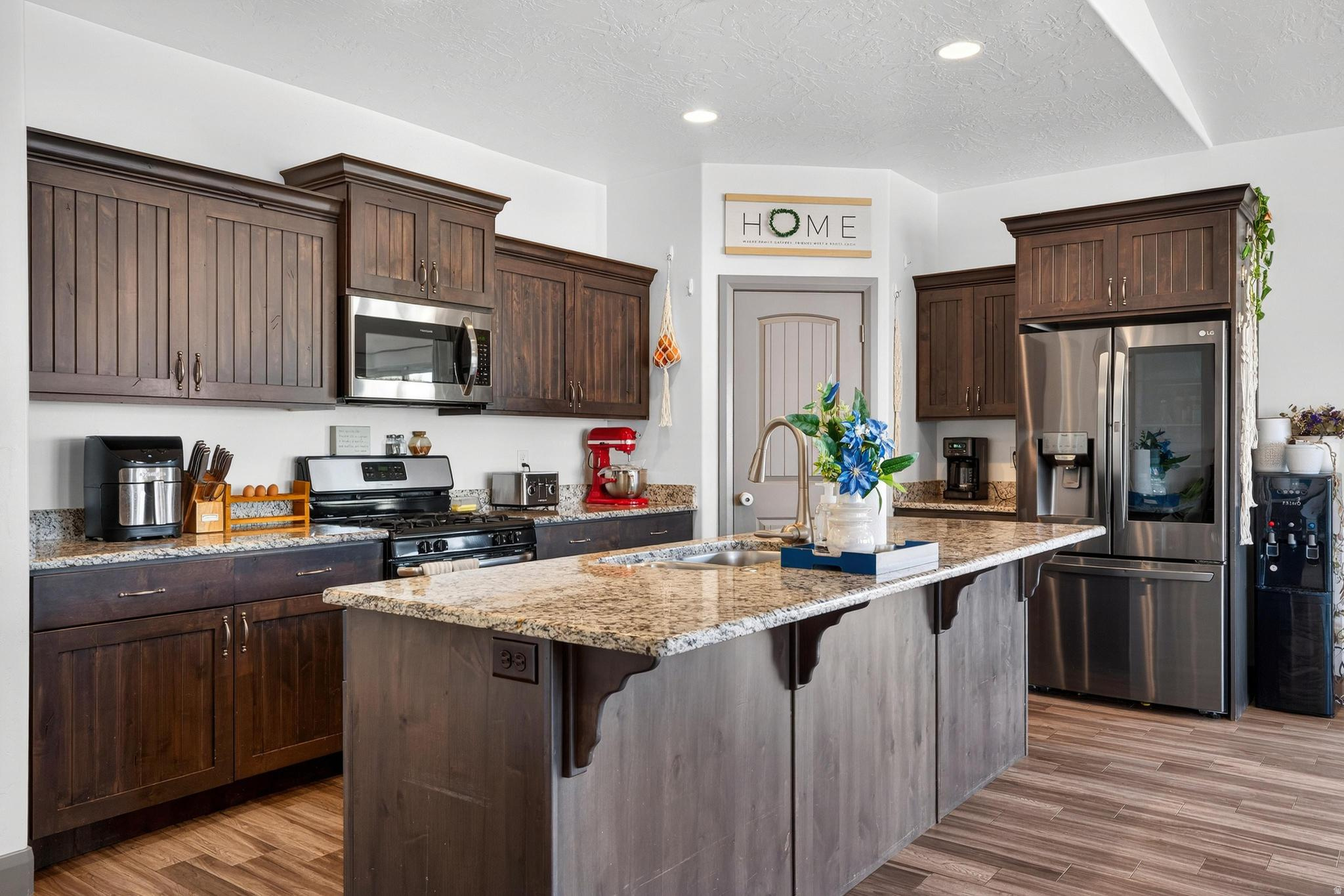 ZIONS GATE ESTATES PH 1 - Residential