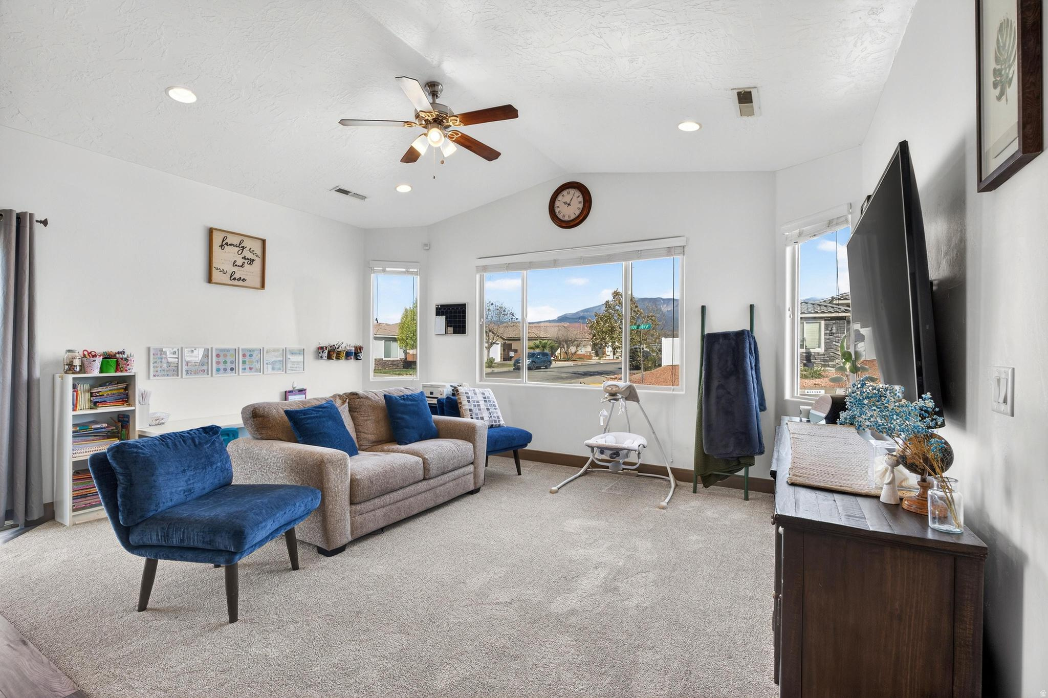 ZIONS GATE ESTATES PH 1 - Residential