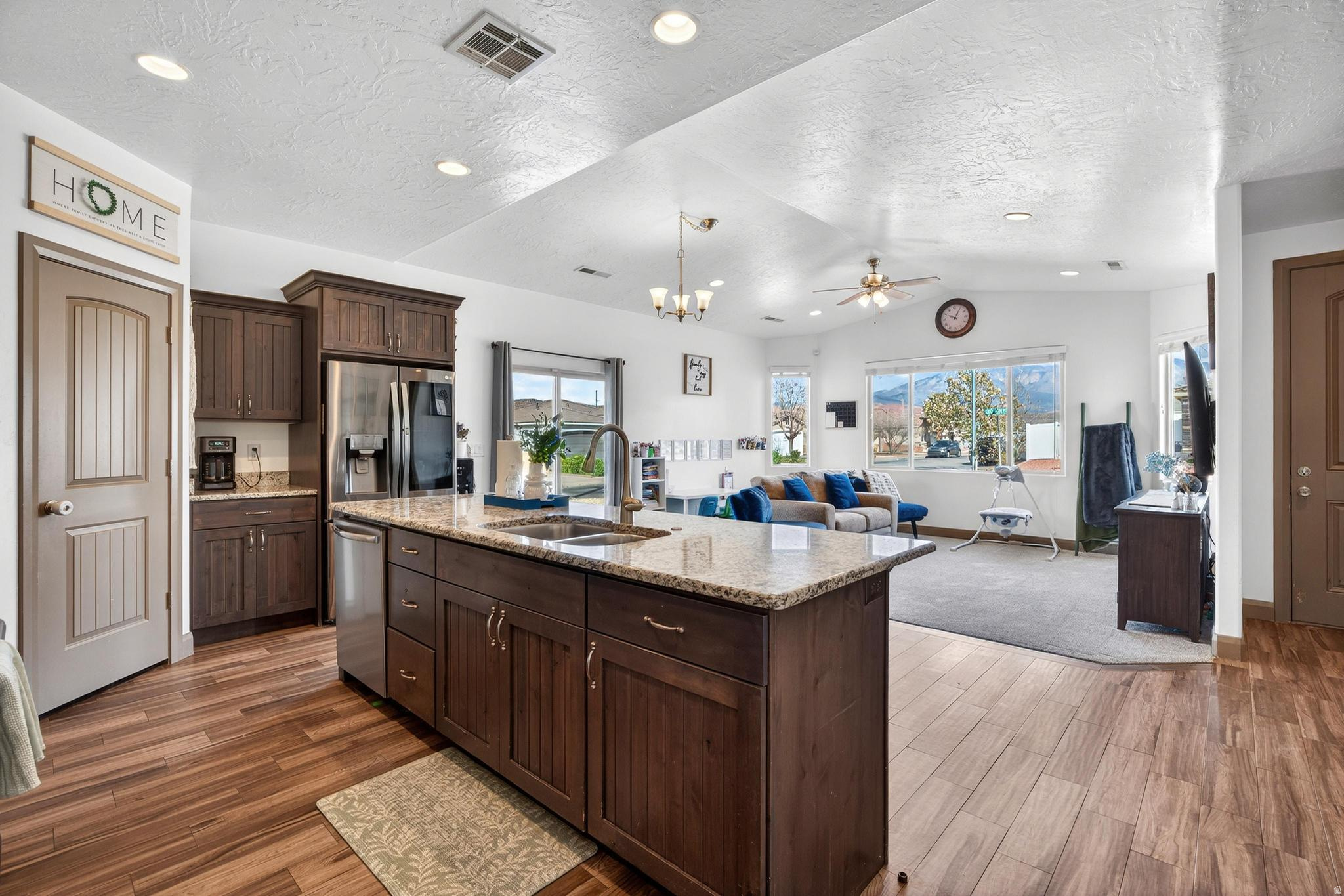 ZIONS GATE ESTATES PH 1 - Residential