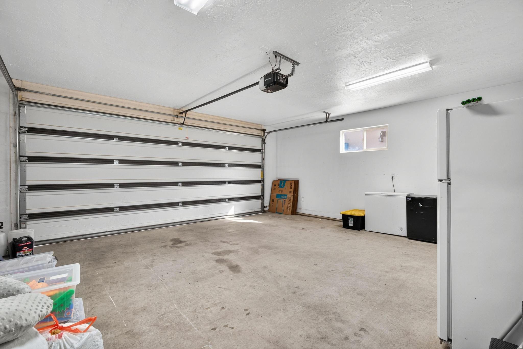 ZIONS GATE ESTATES PH 1 - Residential