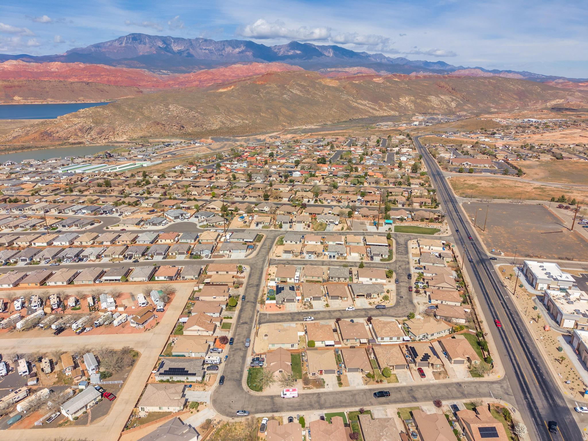 ZIONS GATE ESTATES PH 1 - Residential