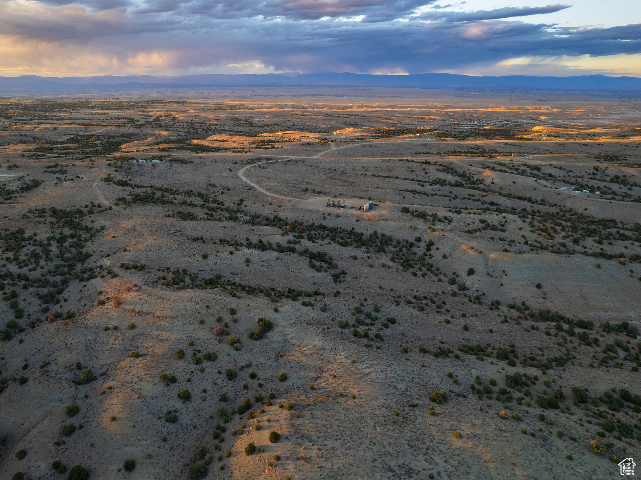MOONDANCE RANCH - Land