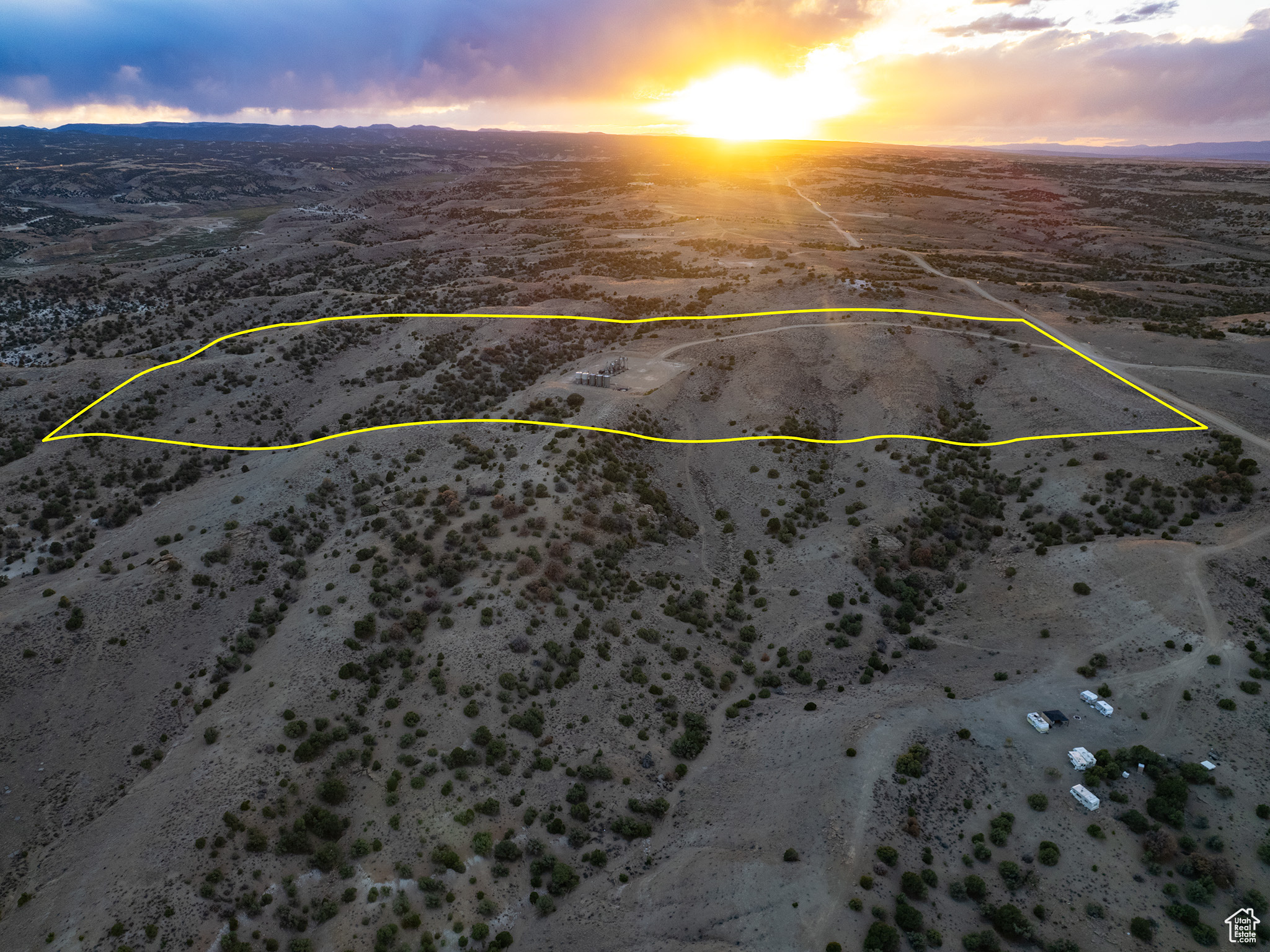 MOONDANCE RANCH - Land