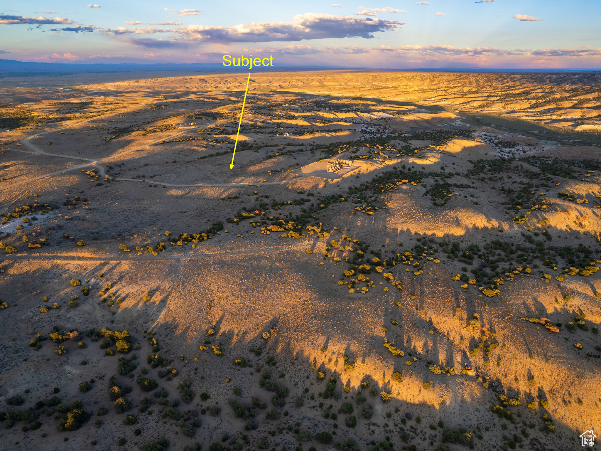 MOONDANCE RANCH - Land