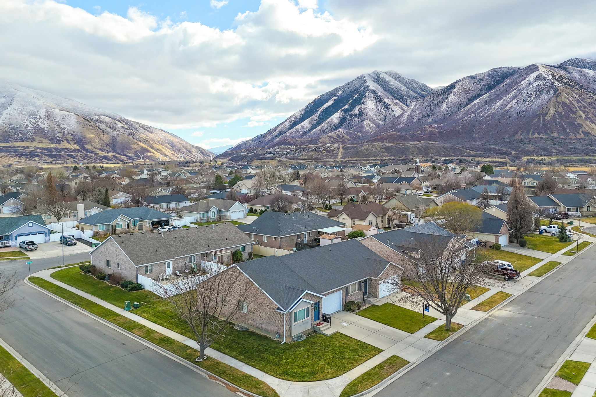 MAPLE MEADOWS - Residential Income