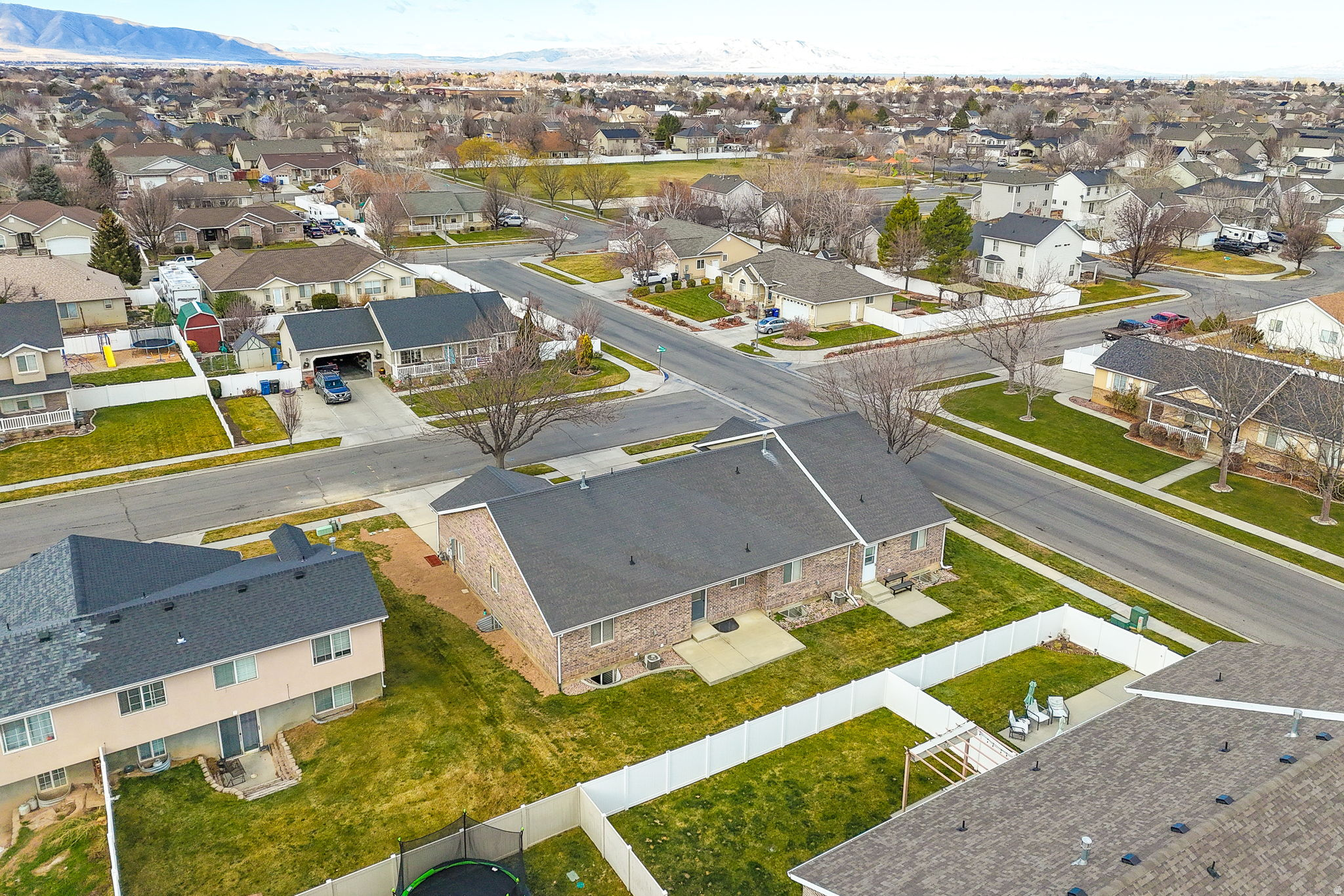 MAPLE MEADOWS - Residential Income