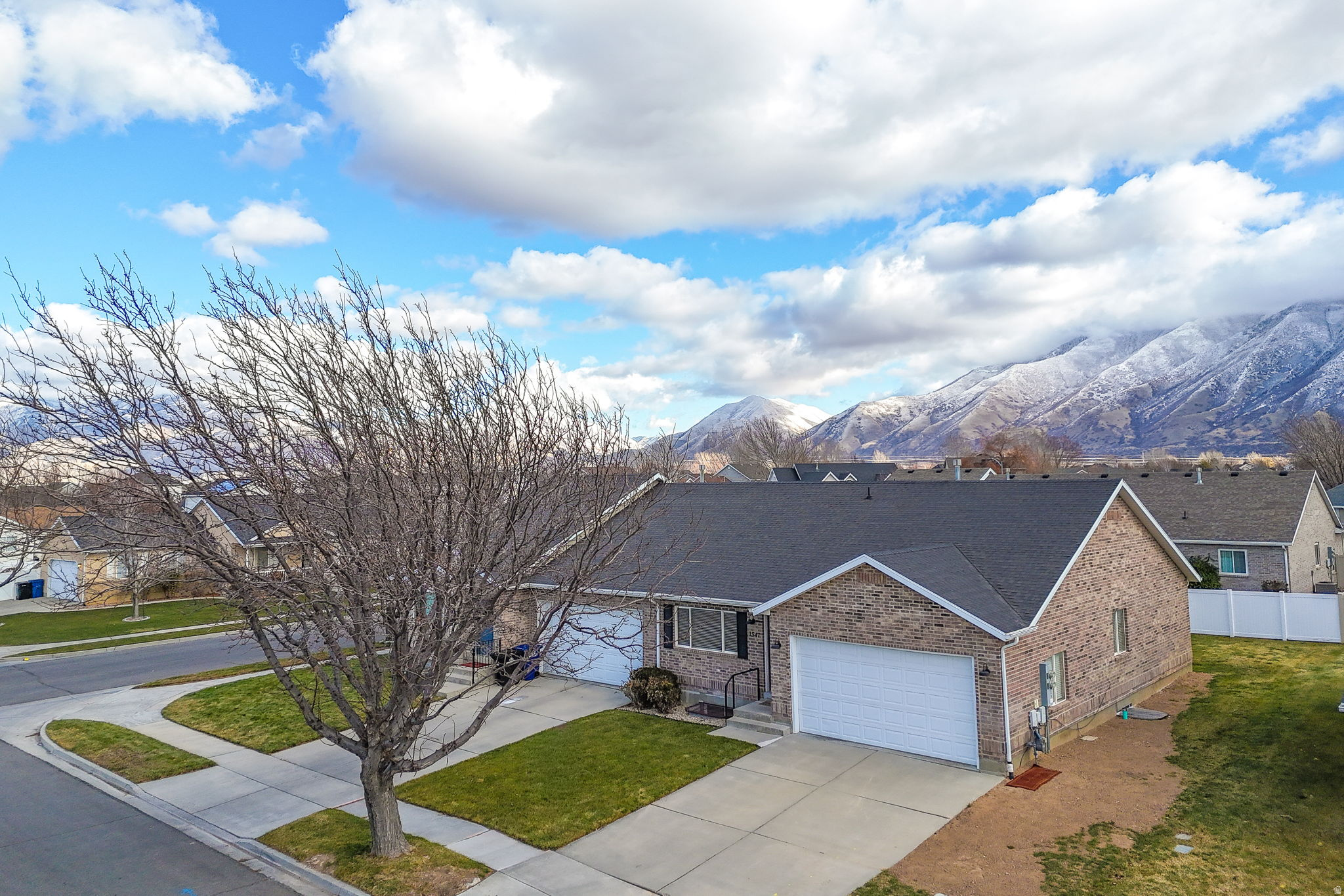 MAPLE MEADOWS - Residential Income