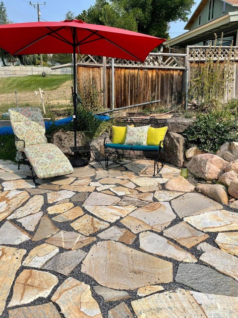 Tiny photo for 698 W 3800 S, Bountiful, UT 84010 (MLS # 2186568)