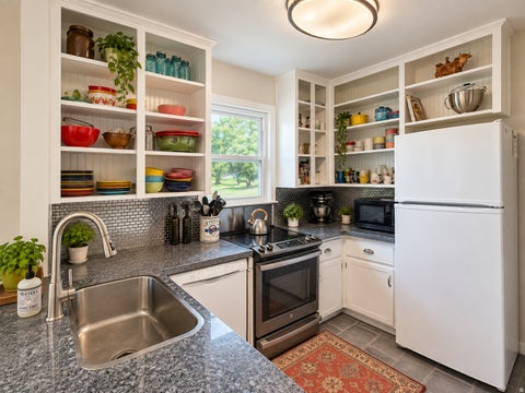 Tiny photo for 698 W 3800 S, Bountiful, UT 84010 (MLS # 2186568)